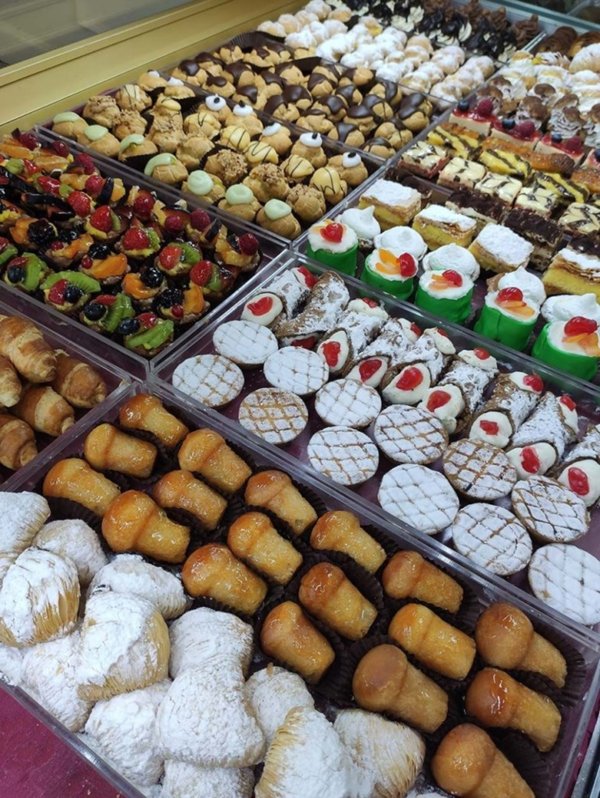 negozio in vendita a Piacenza