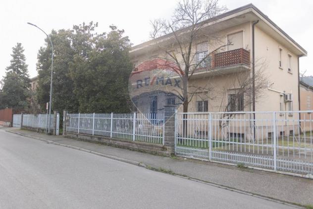 negozio in vendita a Piacenza