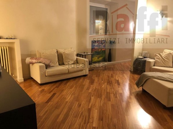 appartamento in vendita a Piacenza in zona Centro Storico