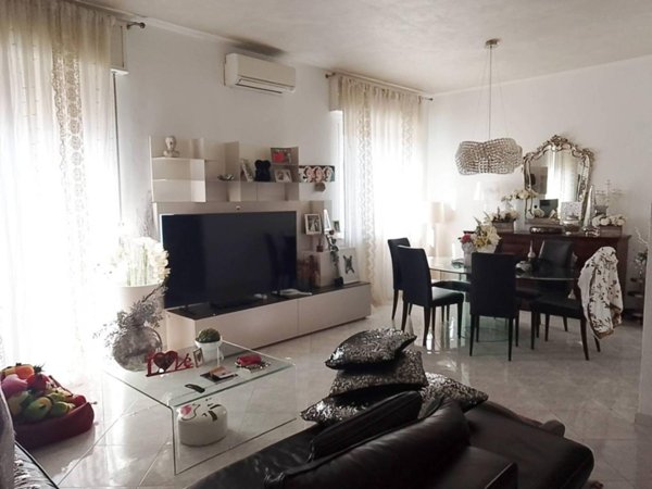 appartamento in vendita a Piacenza in zona Infrangibile