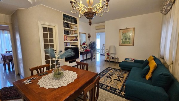 appartamento in vendita a Piacenza in zona Belvedere / Quartiere Duemila