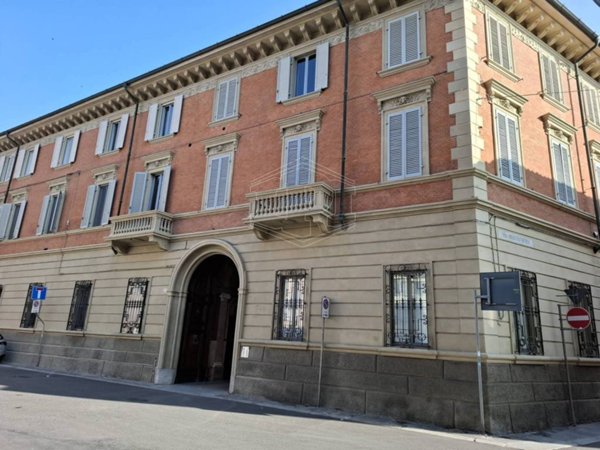 appartamento in vendita a Piacenza in zona Centro Storico