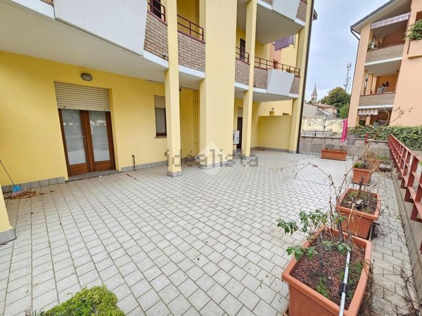 appartamento in vendita a Piacenza in zona Baia del Re