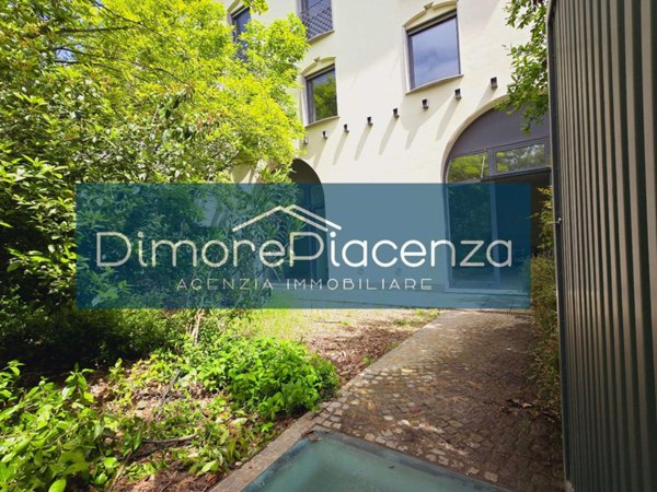 appartamento in vendita a Piacenza in zona Centro Storico