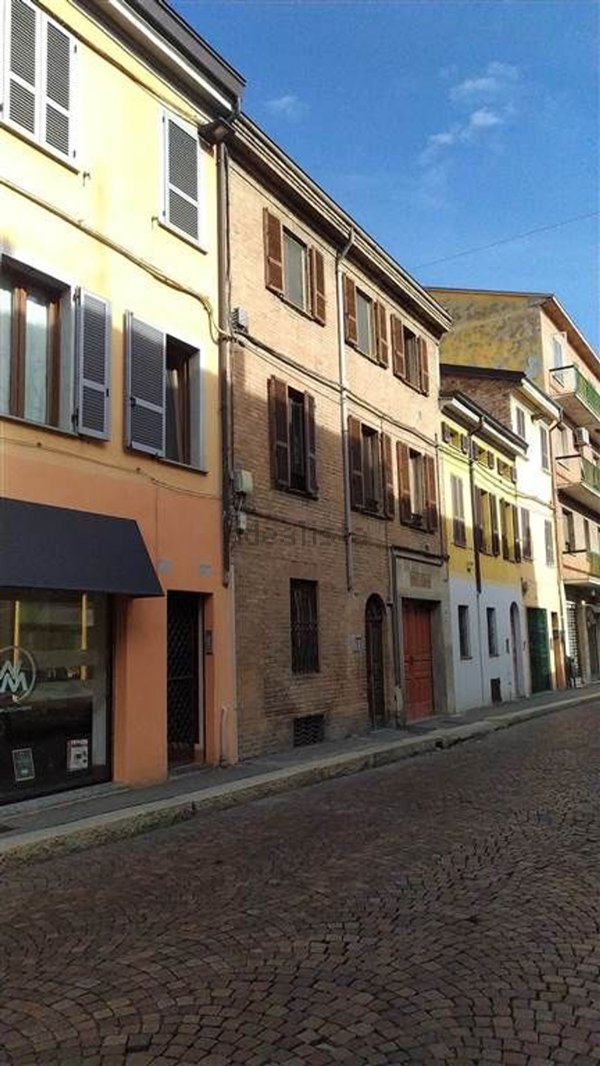 appartamento in vendita a Piacenza in zona Centro Storico