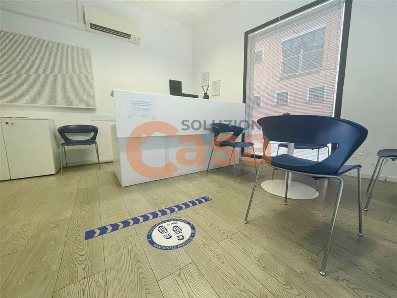ufficio in vendita a Piacenza