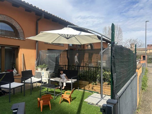 casa indipendente in vendita a Piacenza in zona Centro Storico