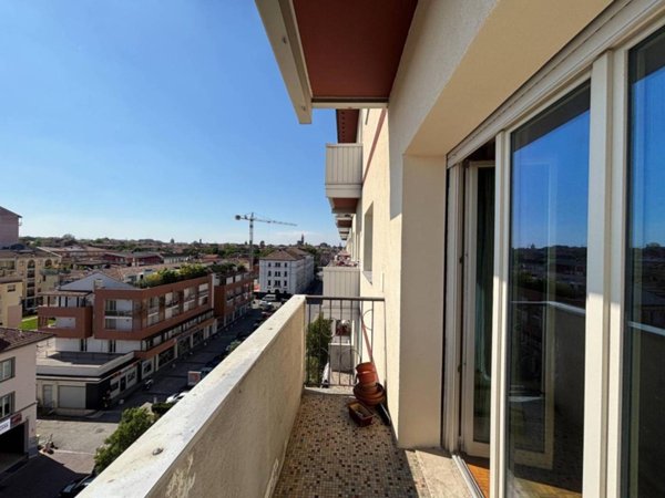 appartamento in vendita a Piacenza in zona Centro Storico
