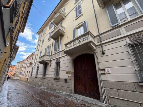 appartamento in vendita a Piacenza in zona Centro Storico