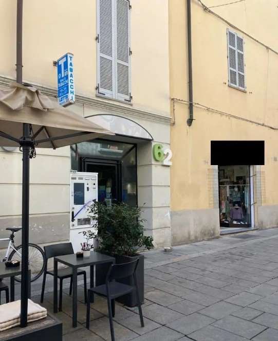 negozio in vendita a Piacenza