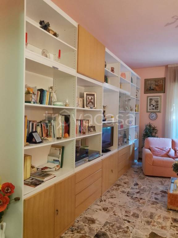 appartamento in vendita a Piacenza in zona Belvedere / Quartiere Duemila