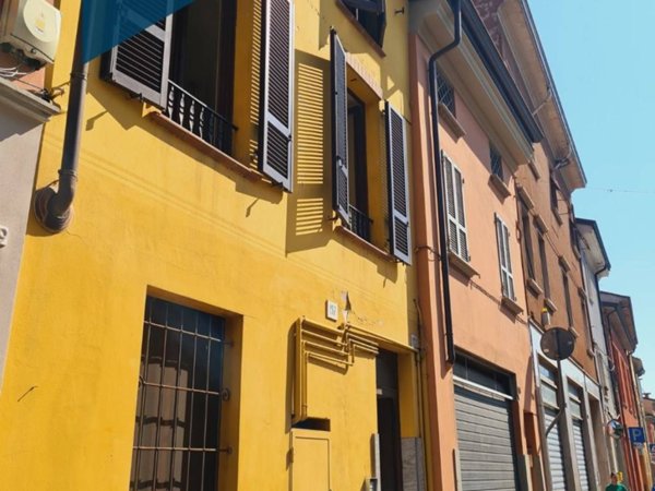 appartamento in vendita a Piacenza in zona Centro Storico