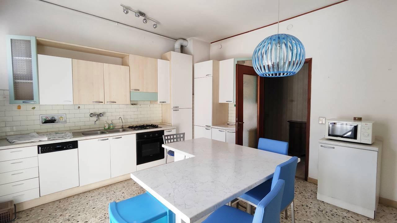 appartamento in vendita a Piacenza in zona Centro Storico