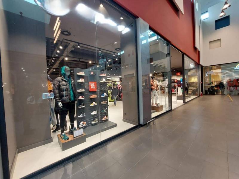 negozio in vendita a Piacenza