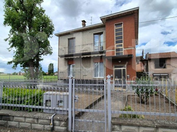appartamento in vendita a Piacenza in zona Borghetto