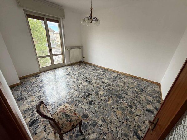 appartamento in vendita a Piacenza in zona Roncaglia / Fossadello