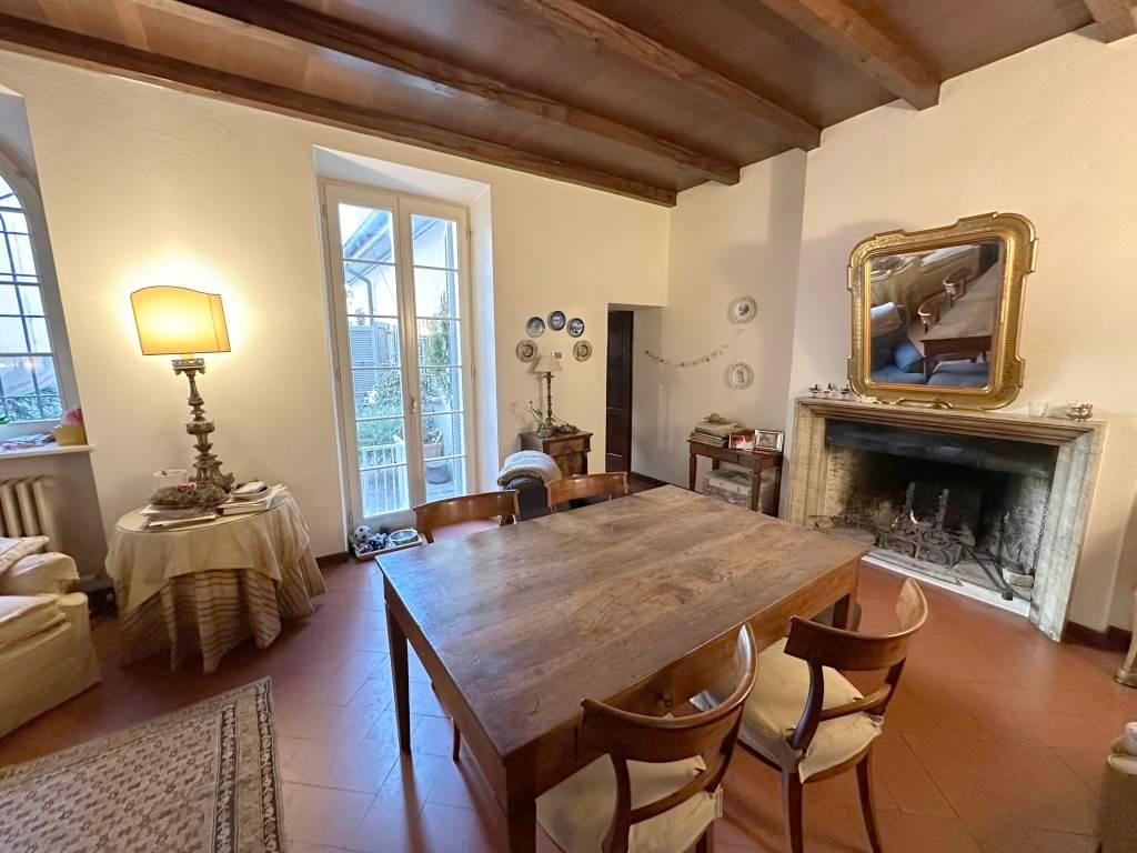 casa indipendente in vendita a Piacenza in zona Centro Storico