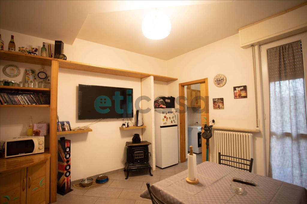 appartamento in vendita a Piacenza in zona Infrangibile