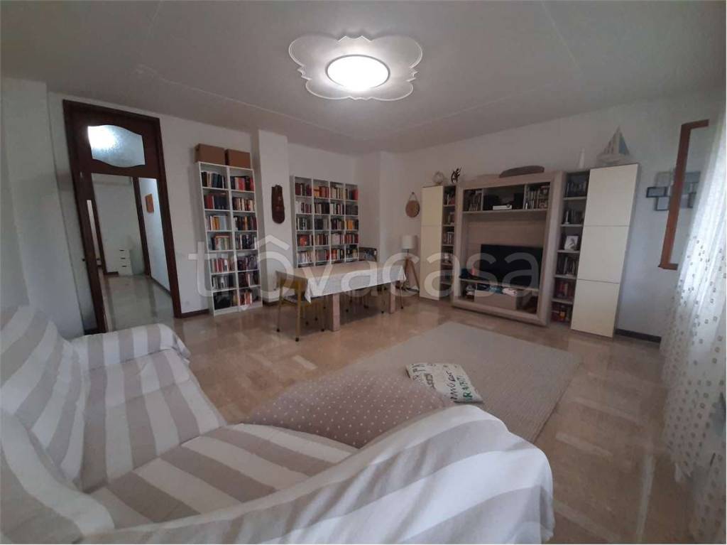 appartamento in vendita a Piacenza