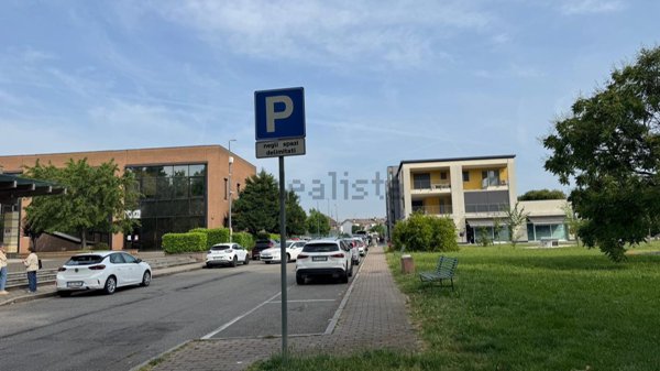 appartamento in vendita a Piacenza in zona Besurica