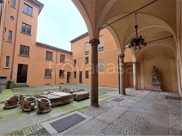 appartamento in vendita a Piacenza in zona Centro Storico