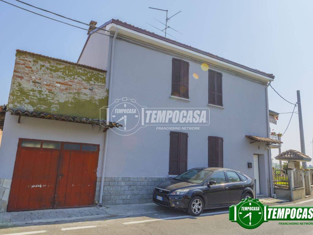 casa indipendente in vendita a Piacenza in zona Gerbido