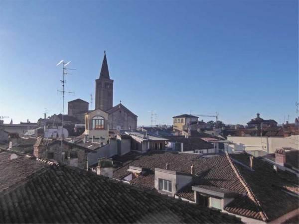 appartamento in vendita a Piacenza in zona Centro Storico