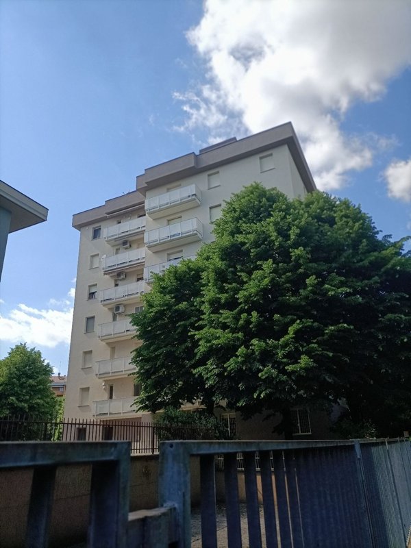 appartamento in vendita a Piacenza in zona Stadio