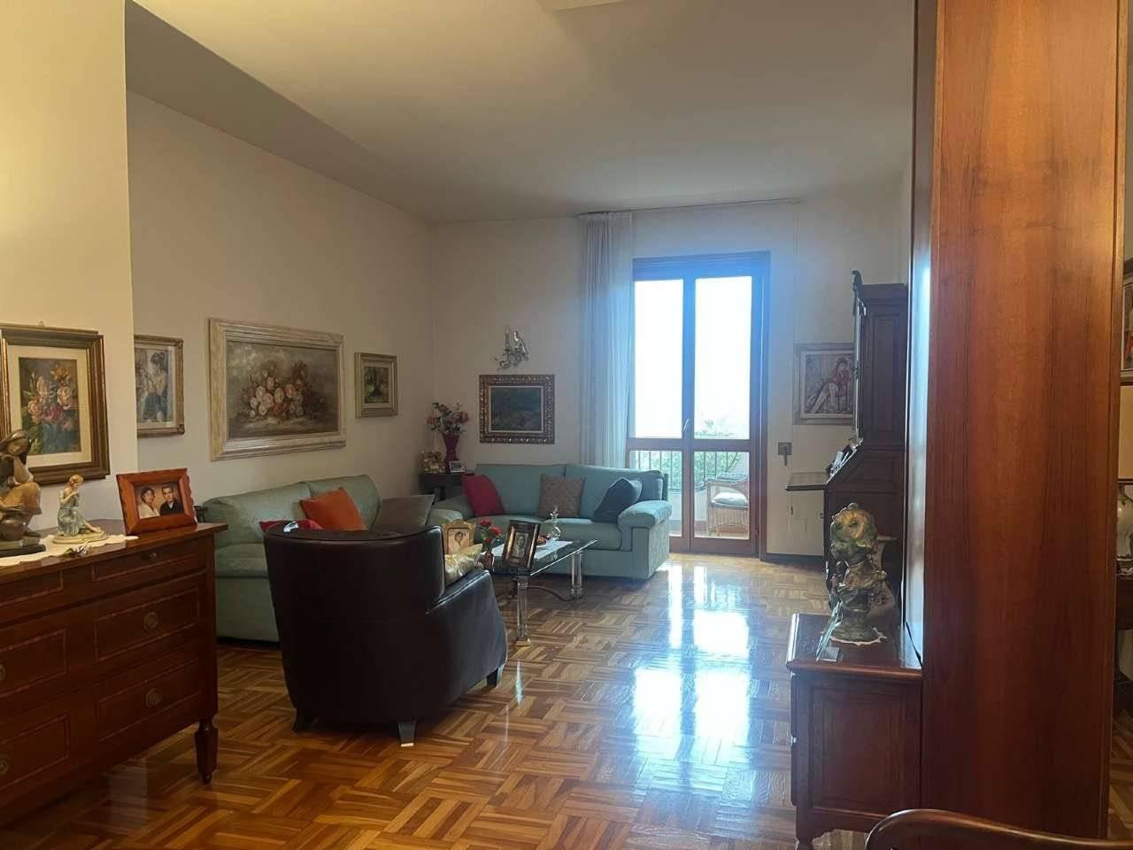 appartamento in vendita a Piacenza in zona Centro Storico