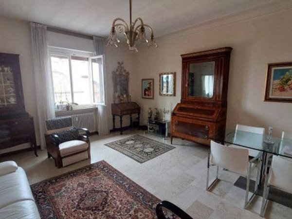 appartamento in vendita a Piacenza in zona Centro Storico