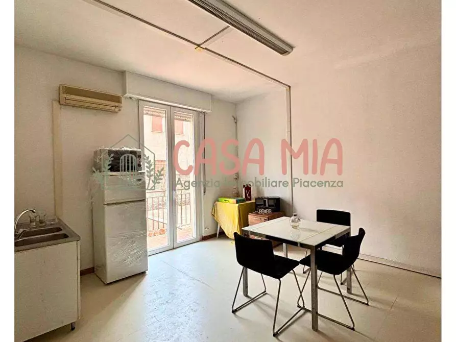 appartamento in vendita a Piacenza in zona Belvedere / Quartiere Duemila