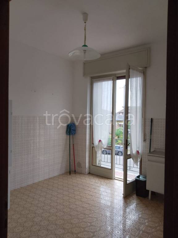 appartamento in vendita a Piacenza in zona Roncaglia / Fossadello