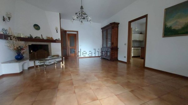 casa indipendente in vendita a Piacenza in zona Pittolo