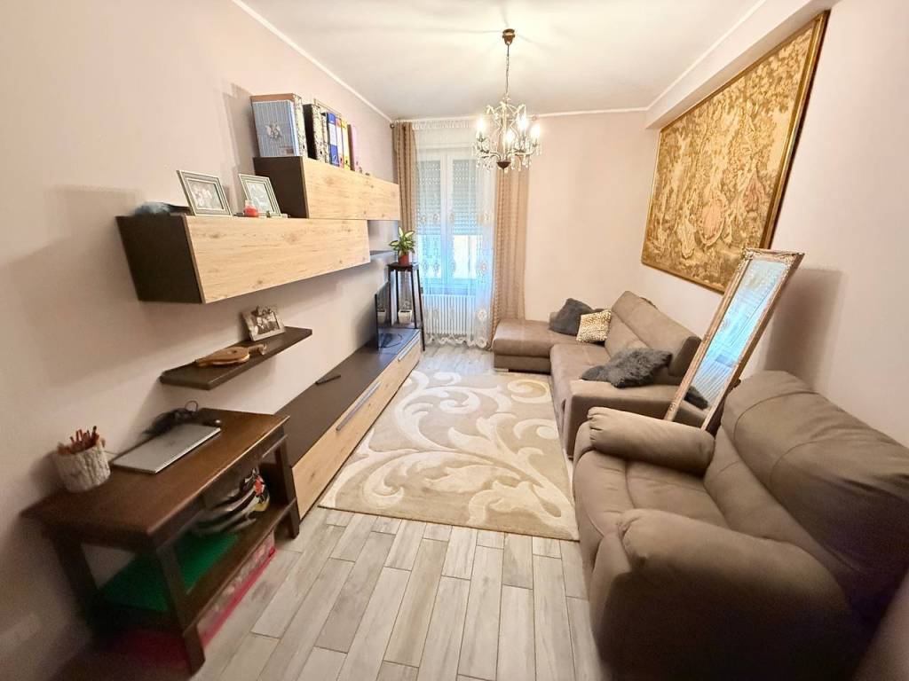 appartamento in vendita a Piacenza in zona Centro Storico
