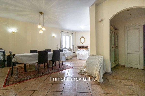 casa indipendente in vendita a Piacenza in zona Belvedere / Quartiere Duemila