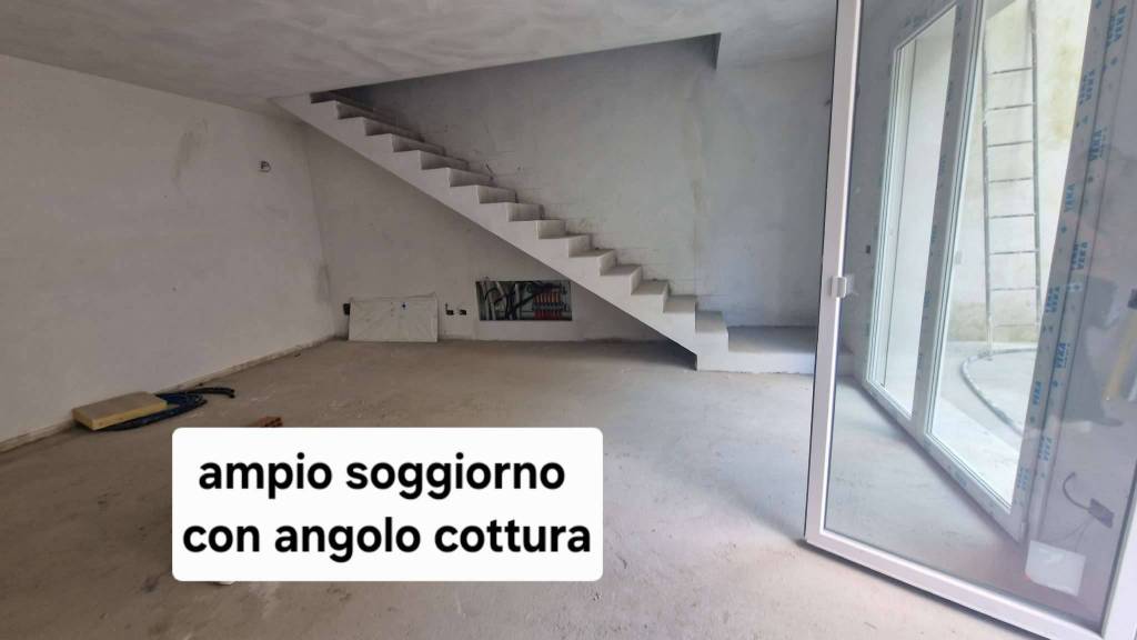 casa indipendente in vendita a Piacenza in zona Barriera Milano