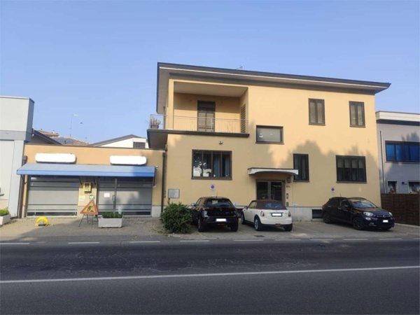 ufficio in vendita a Piacenza in zona Barriera Torino