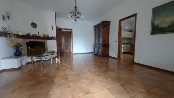 casa indipendente in vendita a Piacenza in zona Pittolo