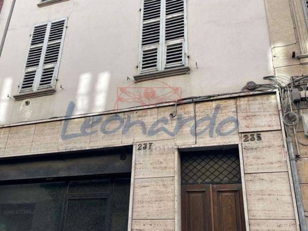 casa indipendente in vendita a Piacenza