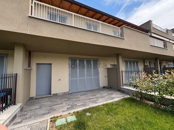 casa indipendente in vendita a Piacenza in zona Besurica