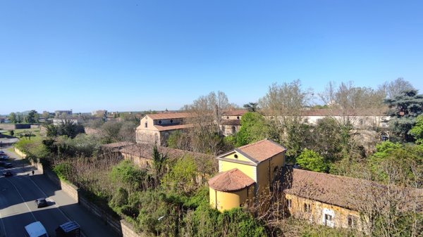 appartamento in vendita a Piacenza in zona Infrangibile