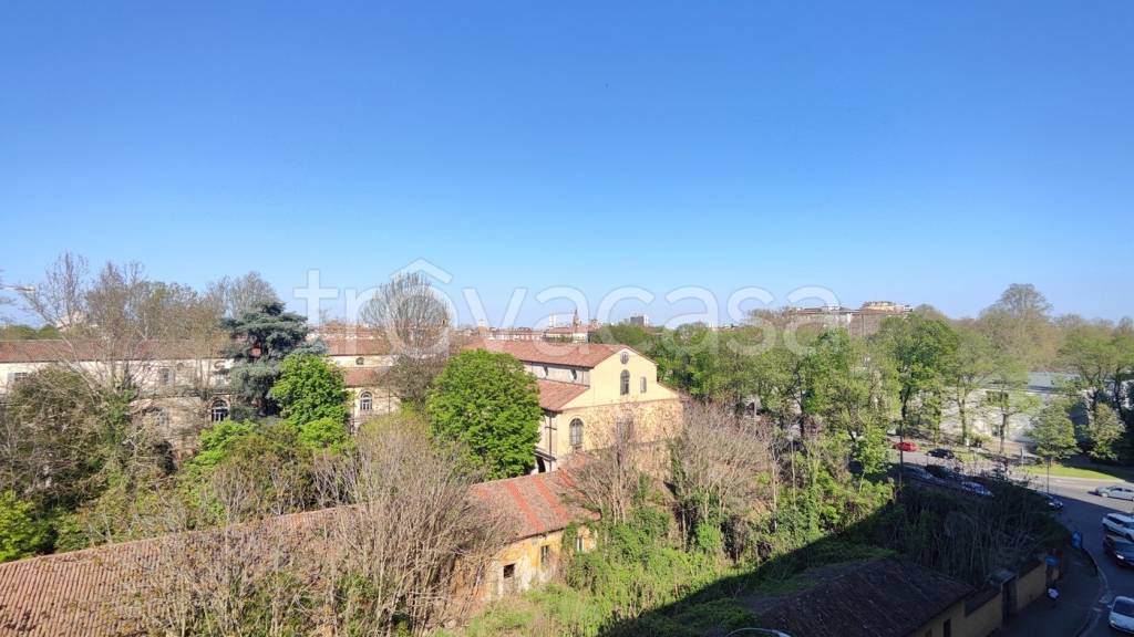 appartamento in vendita a Piacenza in zona Barriera Genova