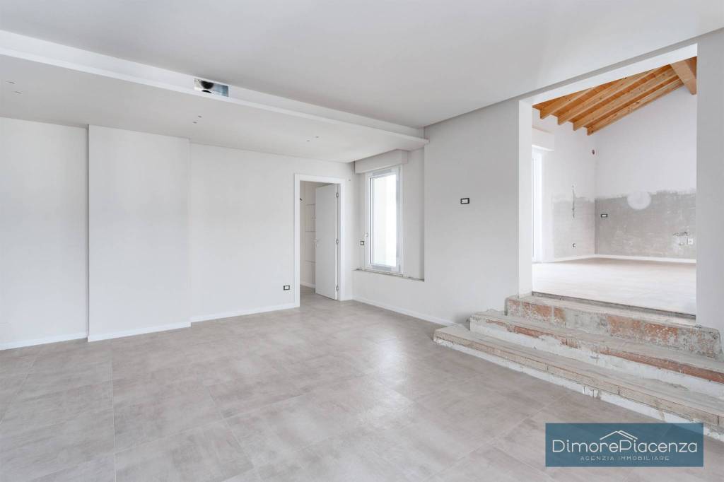 appartamento in vendita a Piacenza in zona Centro Storico