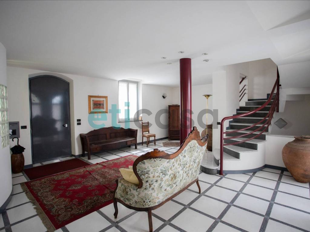 casa indipendente in vendita a Piacenza in zona Centro Storico