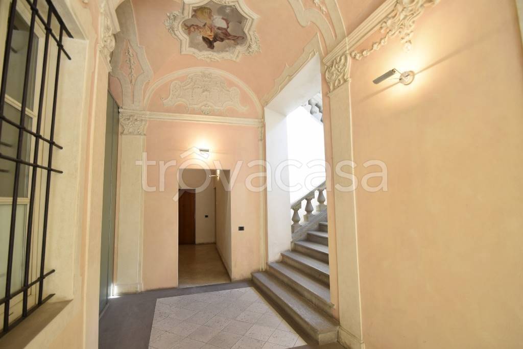 ufficio in vendita a Piacenza in zona Centro Storico