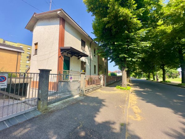appartamento in vendita a Piacenza in zona Baia del Re