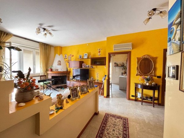 appartamento in vendita a Piacenza in zona Centro Storico