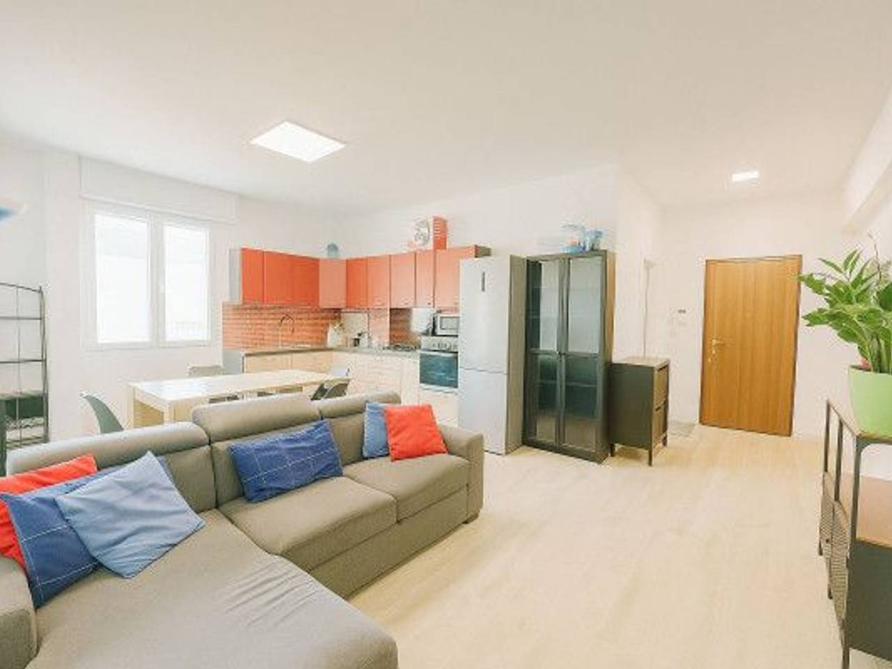 appartamento in vendita a Piacenza in zona Infrangibile