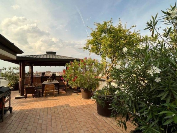 appartamento in vendita a Piacenza in zona Stadio