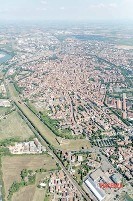 appartamento in vendita a Piacenza
